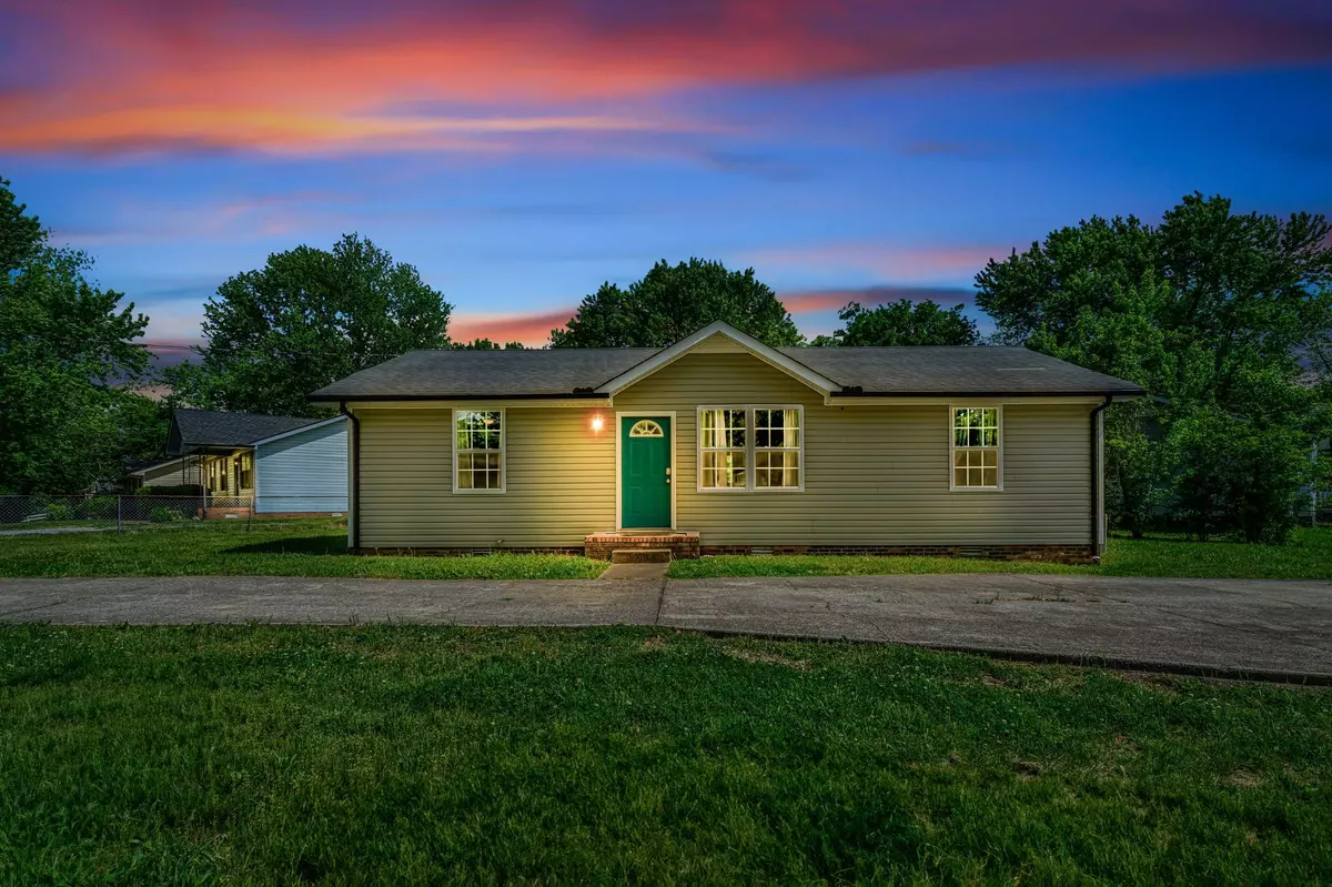 Clarksville, TN 37042,222 Mark Spitz Dr