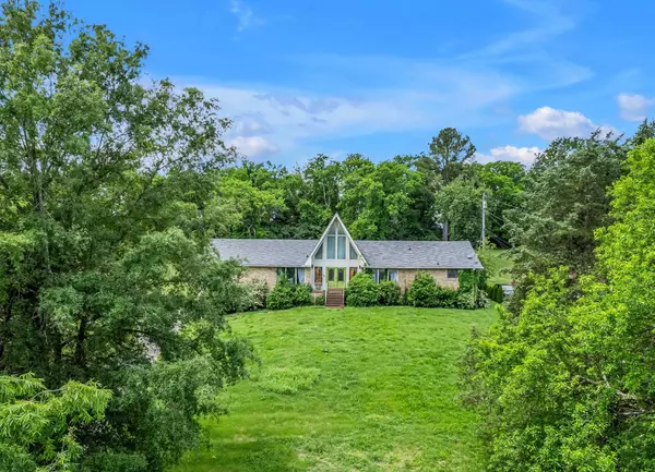 4219 W Hamilton Rd, Nashville, TN 37218