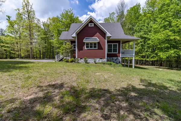 Dunlap, TN 37327,8 Tree House Trail