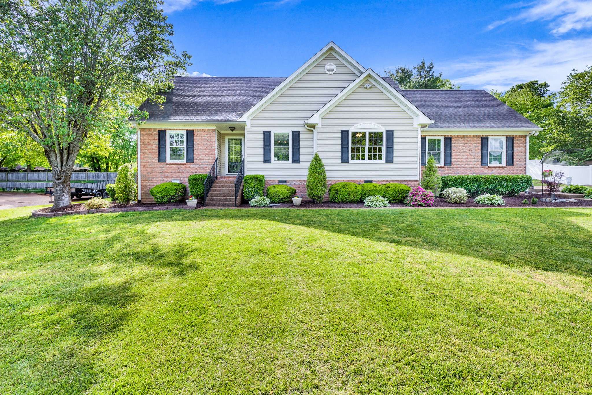 2833 Pedigo Pl, Thompsons Station, TN 37179