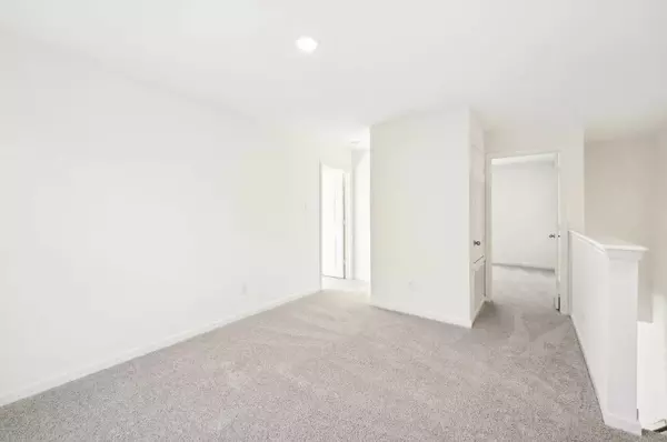 La Vergne, TN 37086,205 Wild Daisy Way