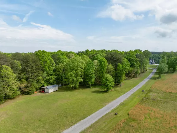 Soddy Daisy, TN 37379,3086 Poe Road