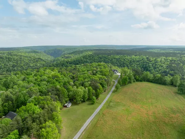 Soddy Daisy, TN 37379,3086 Poe Road