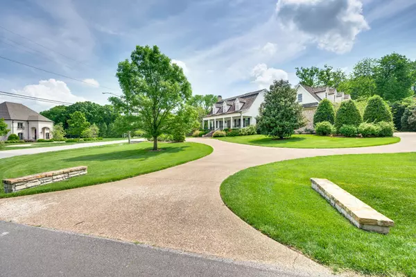 Nashville, TN 37215,4501 Harpeth Hills Dr