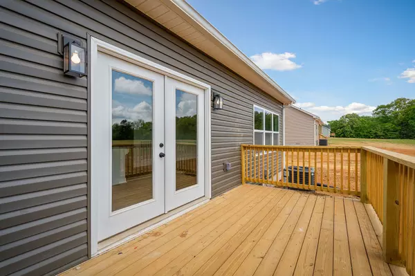 Sparta, TN 38583,238 Johnson Chapel Rd