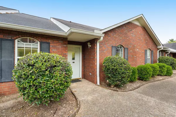 Hermitage, TN 37076,3911 Dodson Chapel Rd #2