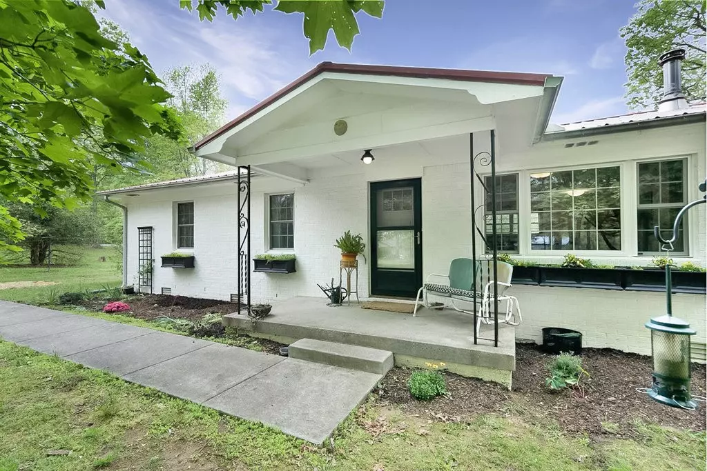 Monteagle, TN 37356,275 Wells St