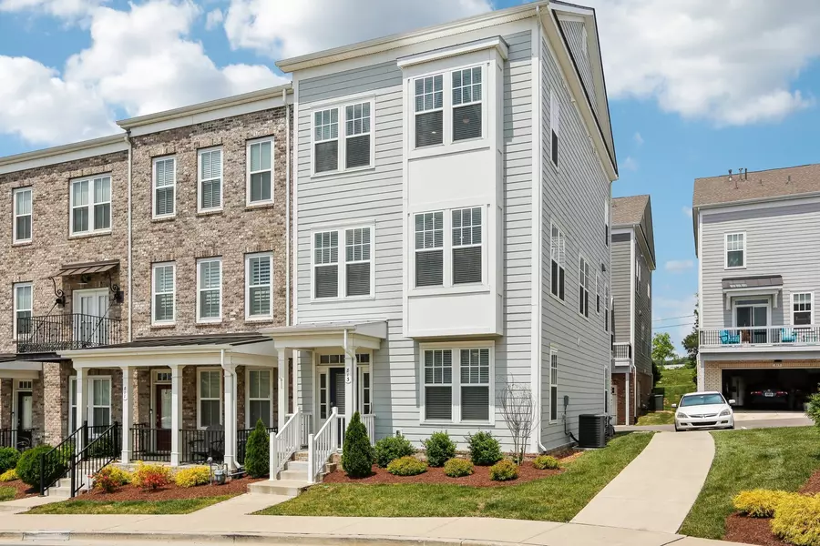 813 Bolton Dr, Nolensville, TN 37135