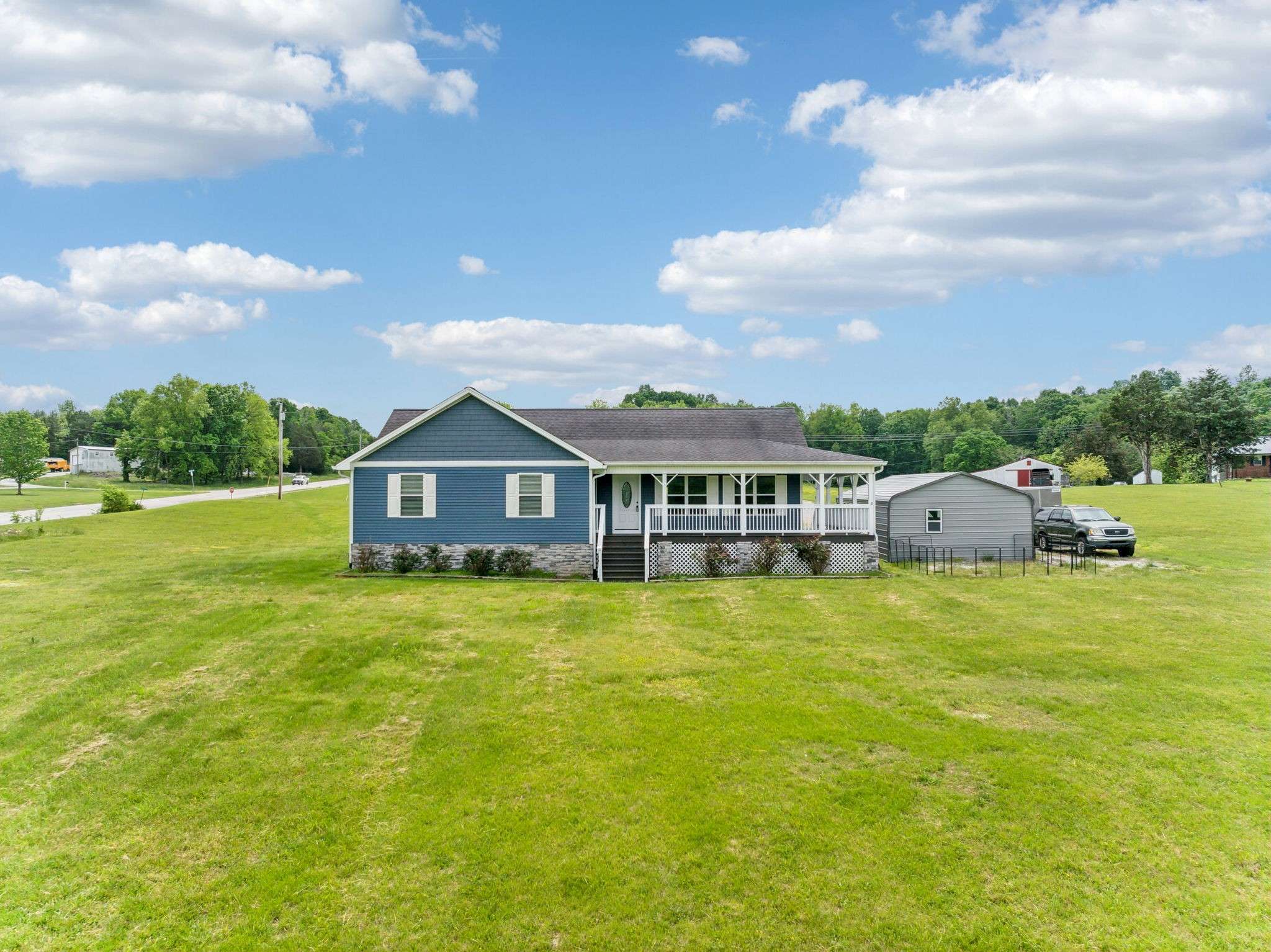4 Earl Steel Rd #W, Brush Creek, TN 38547