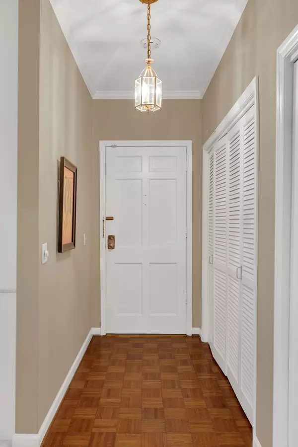 Nashville, TN 37205,4500 Post Rd #5