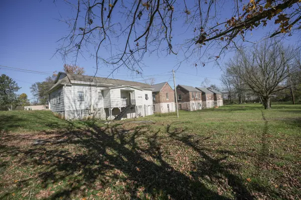 Fayetteville, TN 37334,901 Winchester Hwy