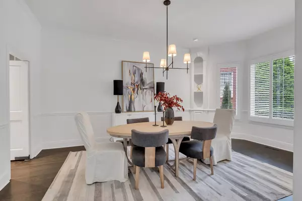 Nashville, TN 37205,37 Erwin Ct