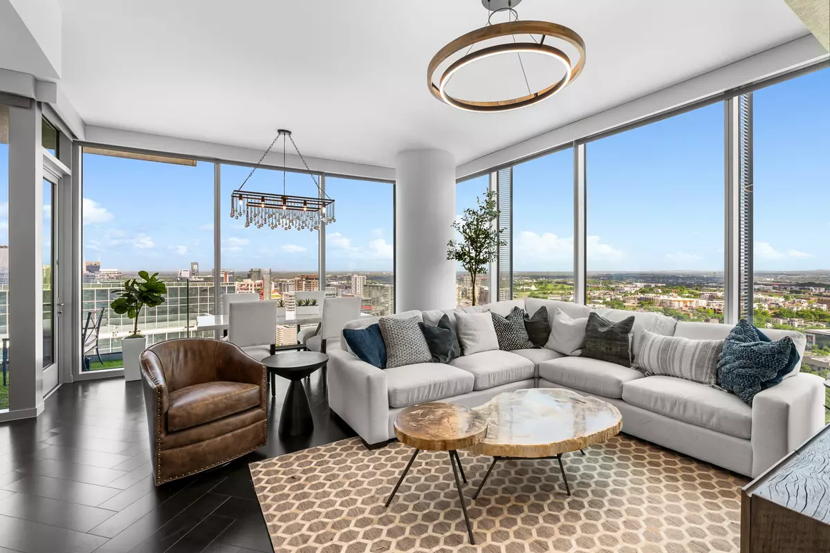 Nashville, TN 37203,1616 West End Ave #3107
