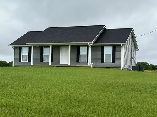 24 Henkle Ln, Loretto, TN 38469