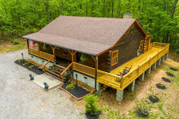 Sewanee, TN 37375,1590 Jackson Pt Rd