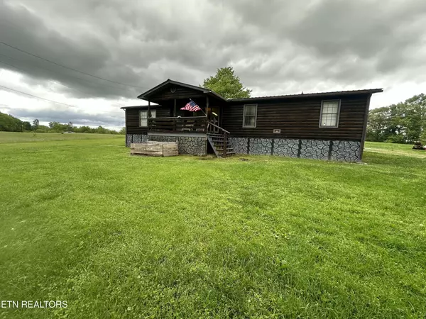 1032 Grassy Knob Rd, Robbins, TN 37852