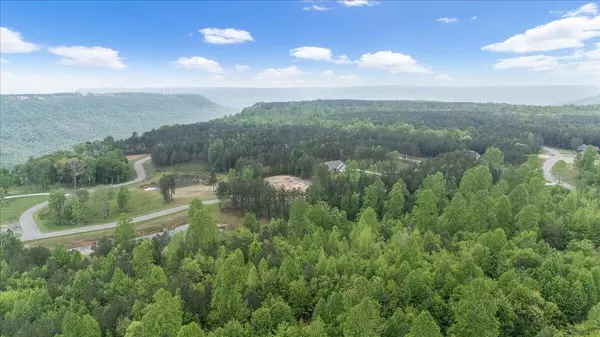 Jasper, TN 37347,6740 Raulston Falls Road