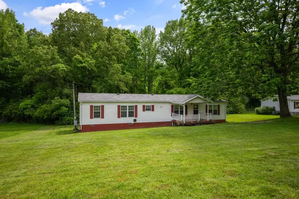 Charlotte, TN 37036,1023 Briarwood Dr