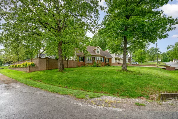 La Vergne, TN 37086,207 Merritt Dr