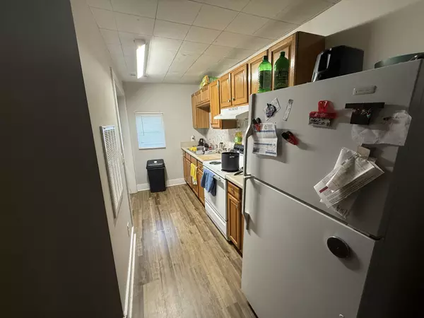 Shelbyville, TN 37160,116 Locust St