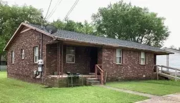 416 Lucky Debonair Dr, Hopkinsville, KY 42240