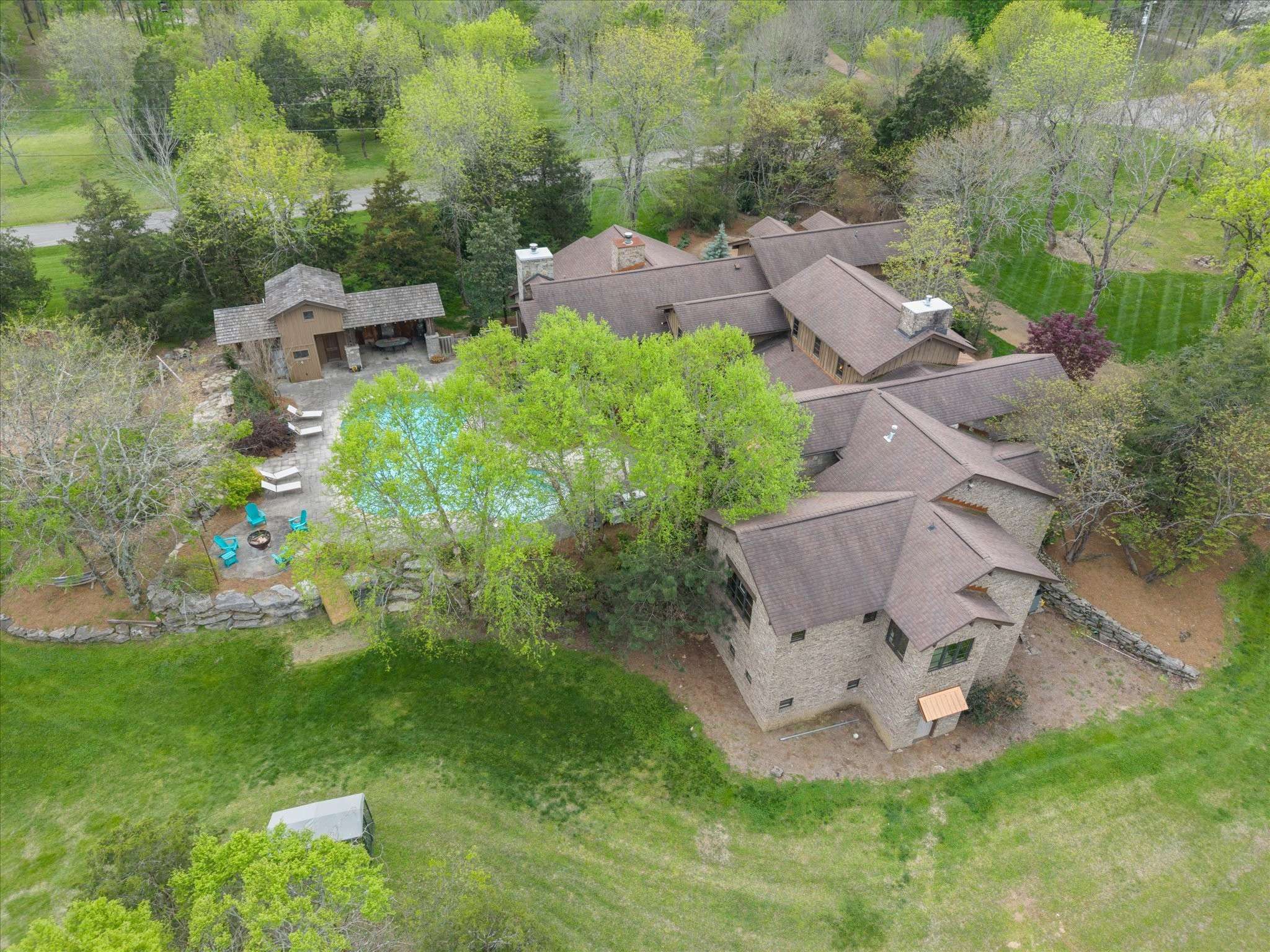 Hermitage, TN 37076,3261 Thoroughbred Dr