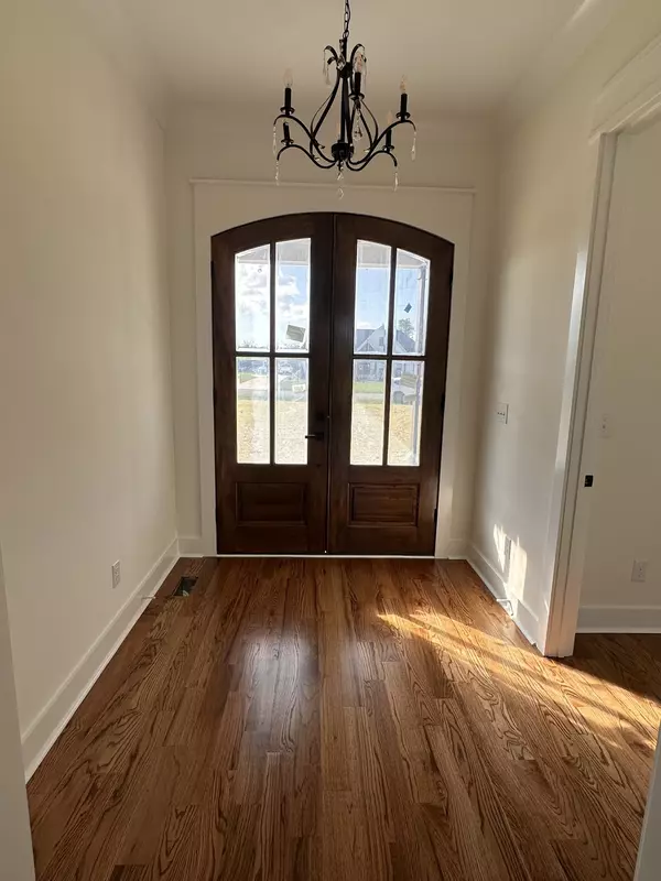 Mcminnville, TN 37110,21 Hancock