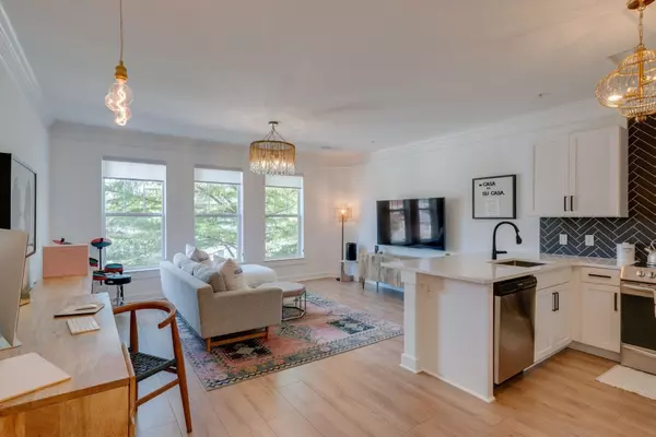 2310 Elliott Ave #813, Nashville, TN 37204