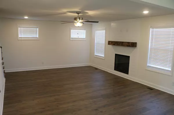 Clarksville, TN 37042,324 Ringgold