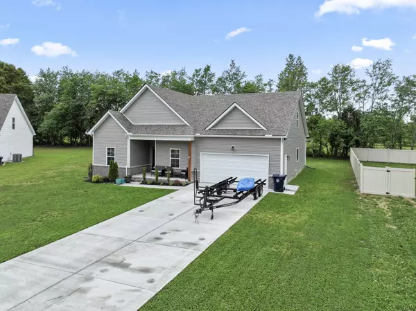 Smithville, TN 37166,388 Villa St
