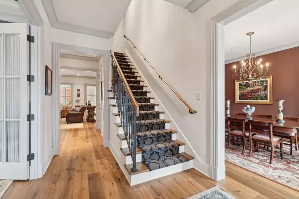 Brentwood, TN 37027,922 Dorset Dr