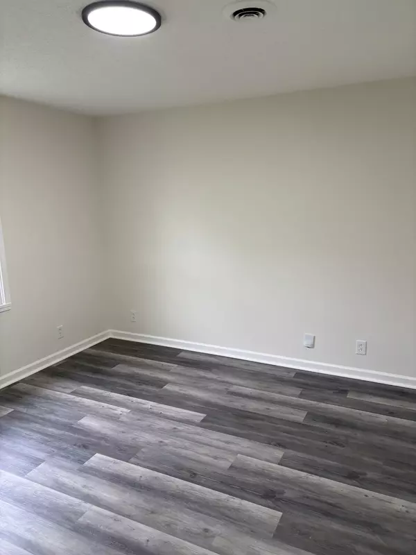 Murfreesboro, TN 37130,614 West St