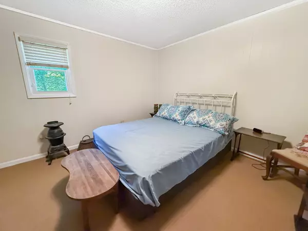 Big Sandy, TN 38221,1075 Sandys Camp Rd