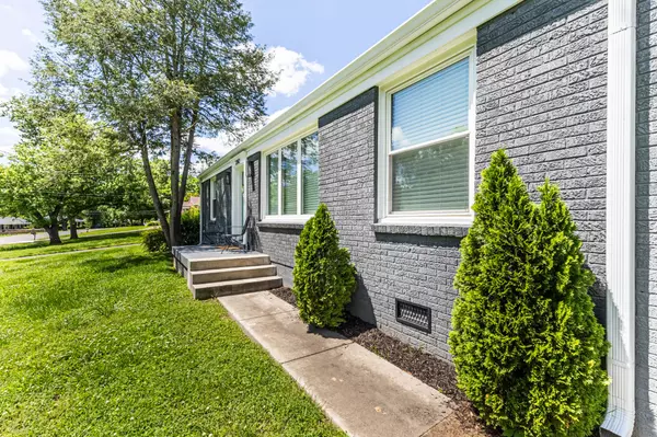 Nashville, TN 37211,3342 Mimosa Dr