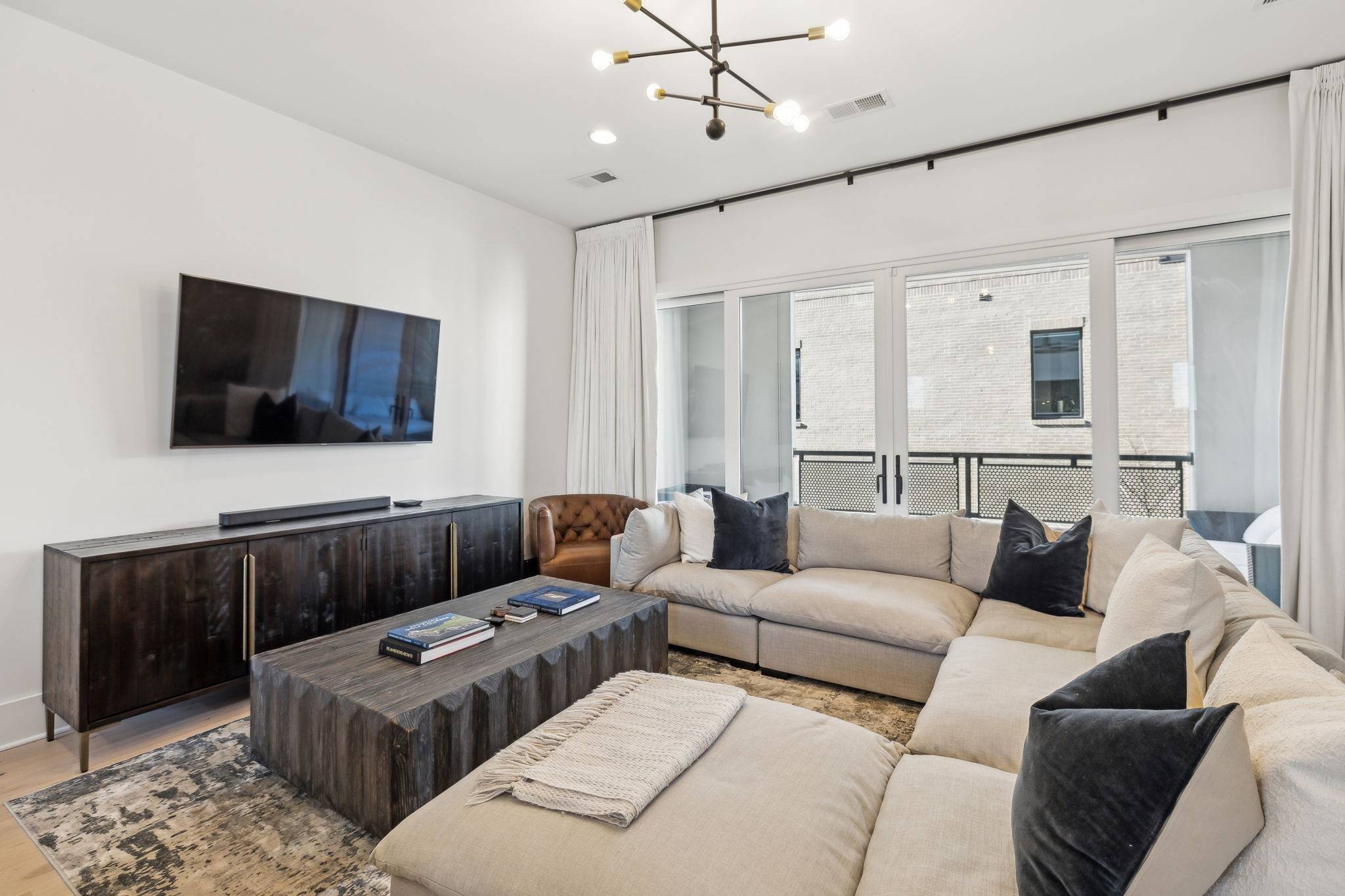 1242 2nd Ave #S #4, Nashville, TN 37210