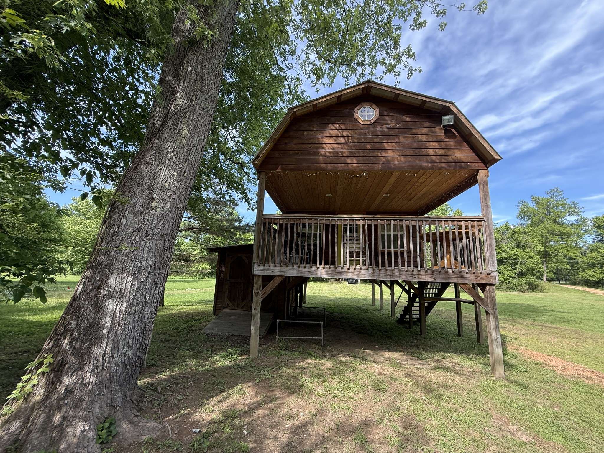 Lobelville, TN 37097,134 Russell Creek Rd