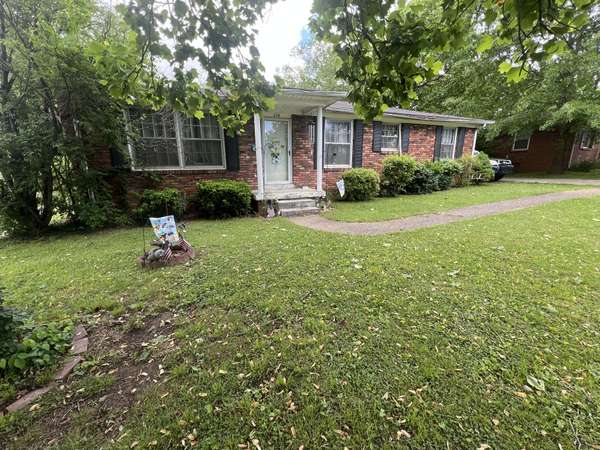 210 Bonita Ave, Gallatin, TN 37066