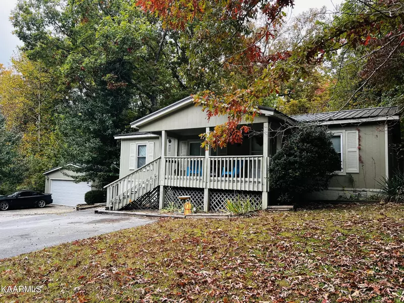 247 Dartmoor Drive, Crossville, TN 38558