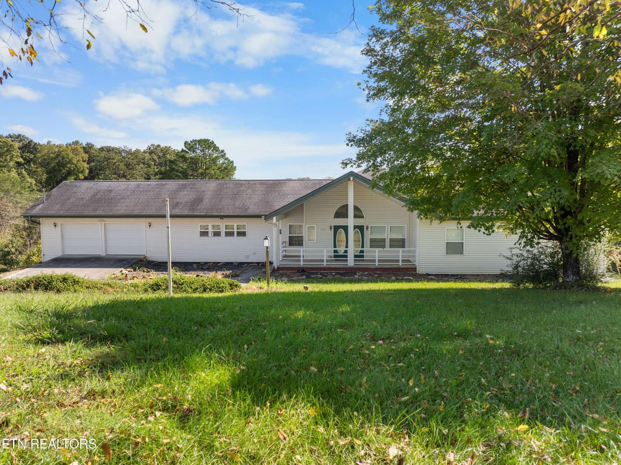 Sevierville, TN 37876,450 Connatser Lane