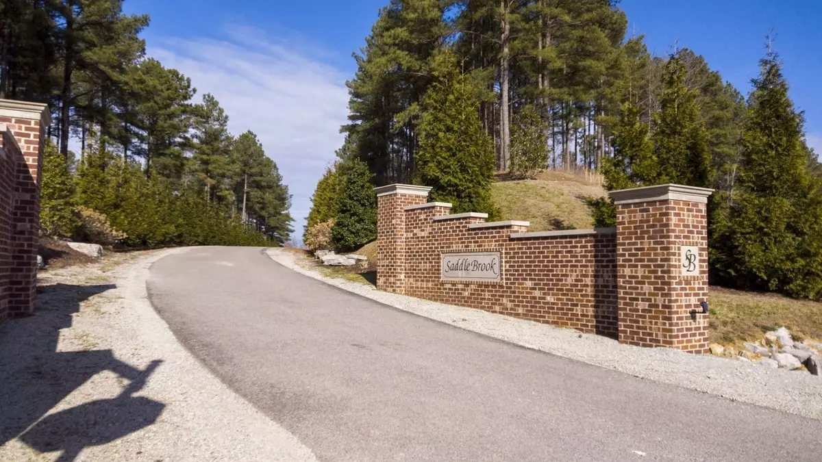 Hohenwald, TN 38462,257 Saddlebrook Dr