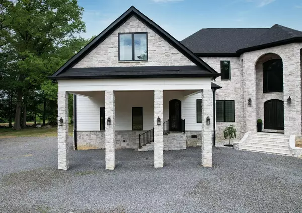 Cleveland, TN 37323,1530 Strawhill Road #SE