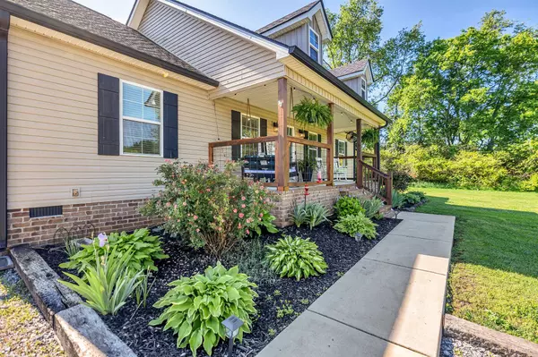 Chapel Hill, TN 37034,510 Robinson Ave