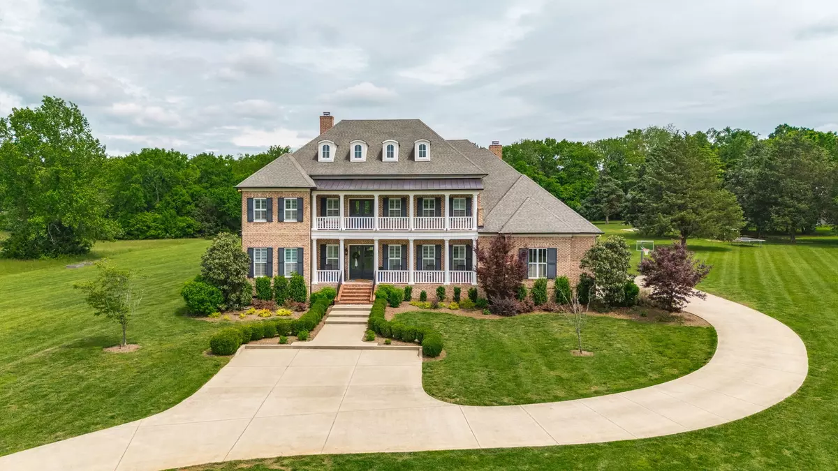 Hendersonville, TN 37075,568 Forest Retreat Rd