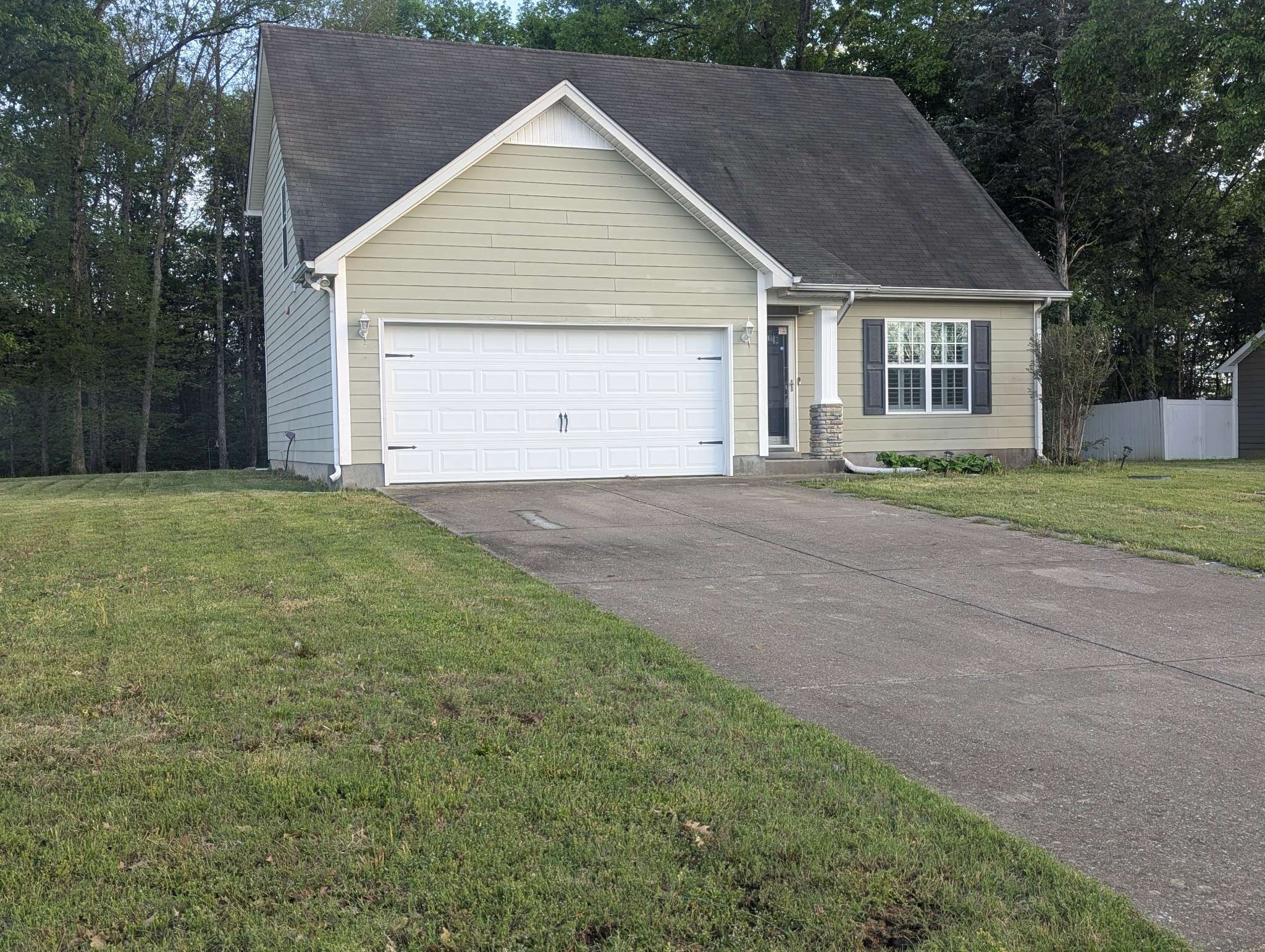 209 Bakerview St, Murfreesboro, TN 37129