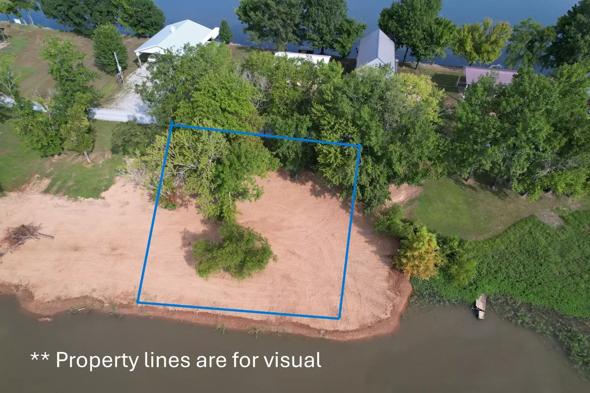 Lobelville, TN 37097,0 Deer Creek Rd