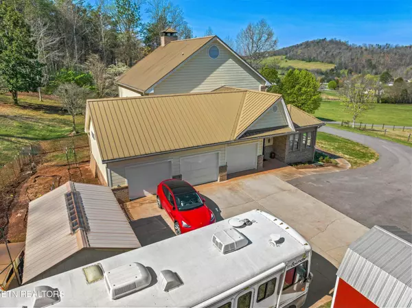 Knoxville, TN 37920,2216 McCammon Rd