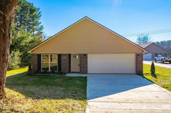 Maryville, TN 37801,1704 Old Mount Tabor Rd