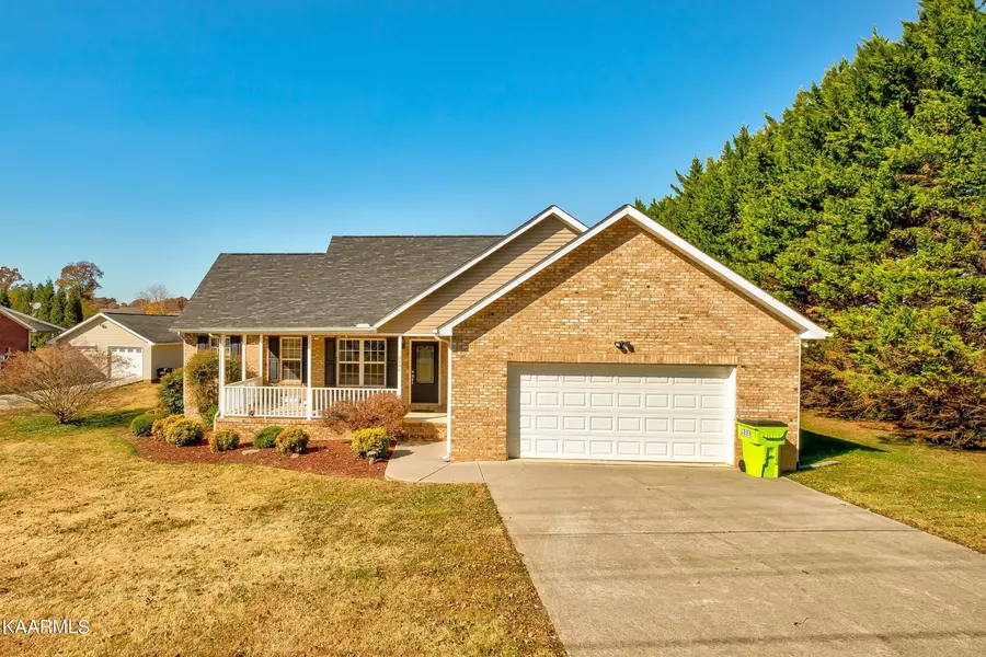 5607 Indian Warpath Rd, Maryville, TN 37803