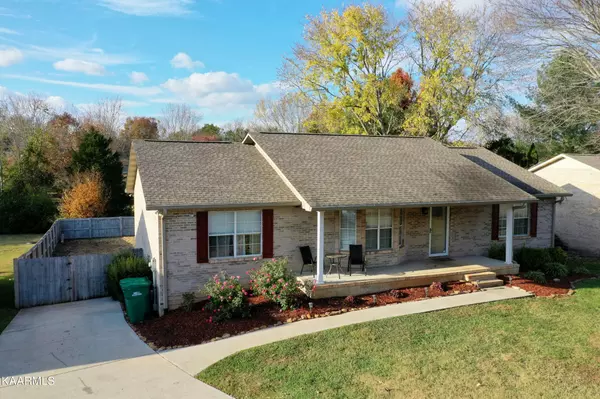 Maryville, TN 37803,2049 Raulston View Drive