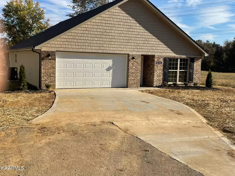 1708 Old Mt Tabor Rd, Maryville, TN 37801